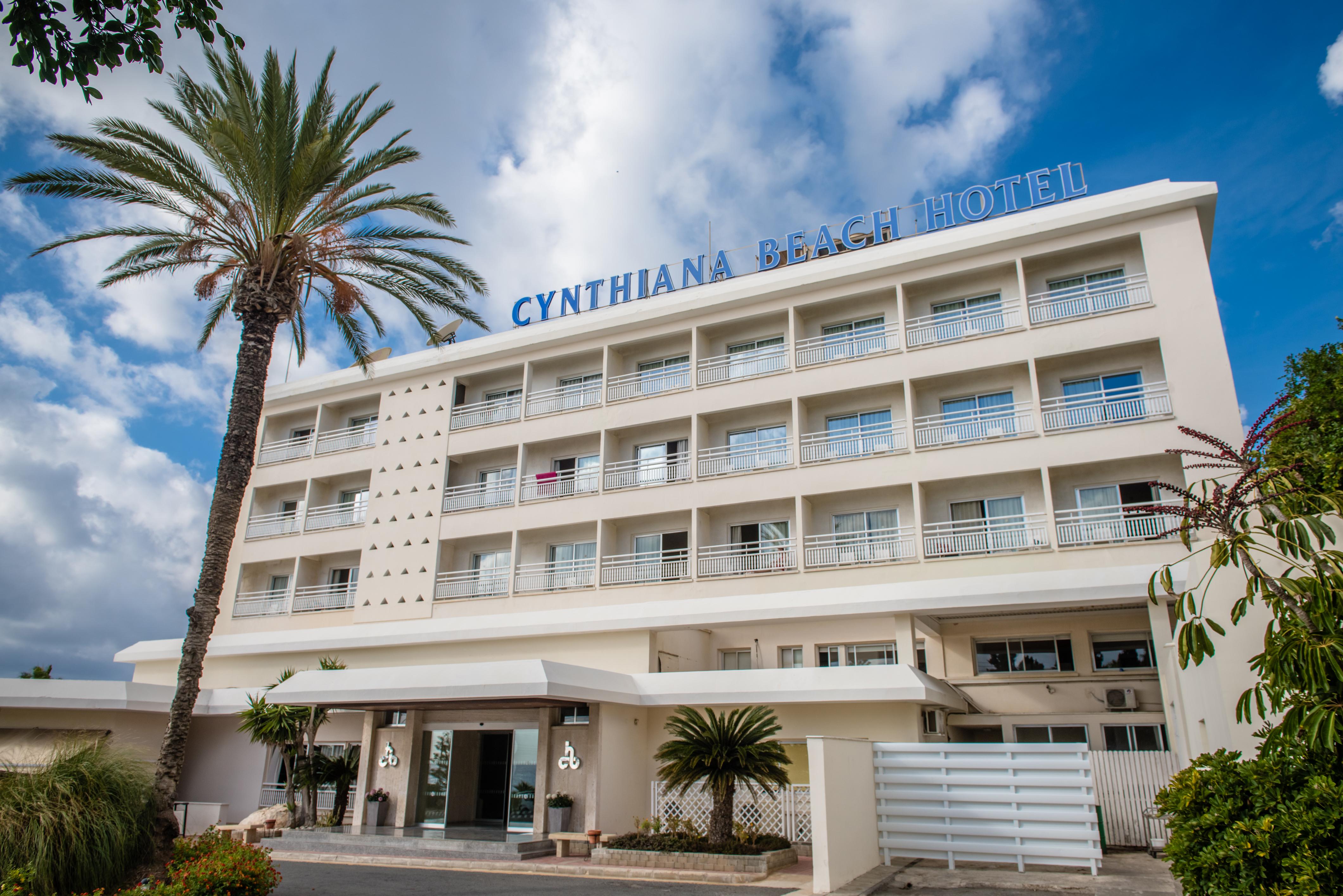 Cynthiana Beach Hotel Paphos Buitenkant foto